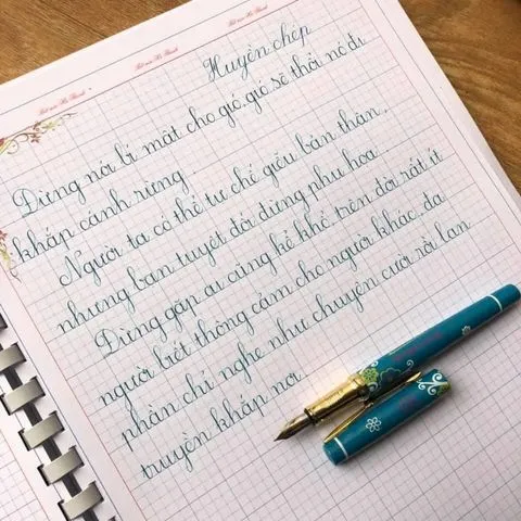 Cách chọn bút viết chữ đẹp đơn giản không thể bỏ qua