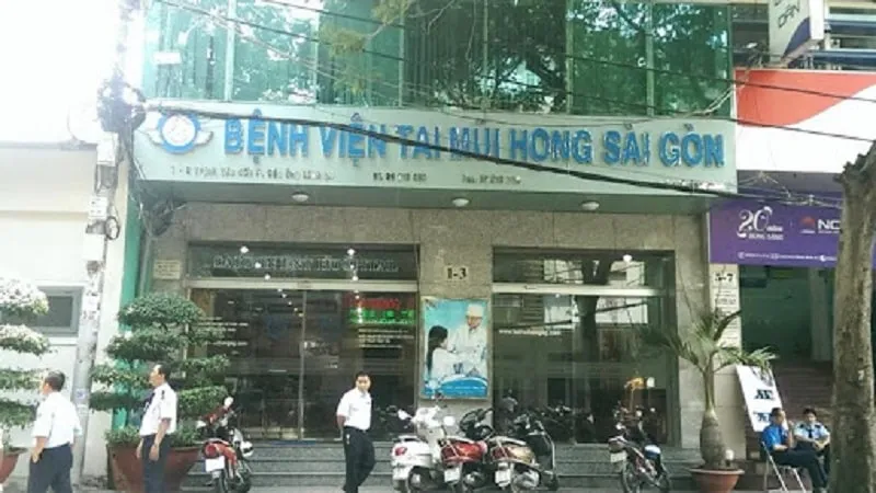 Bệnh viện Tai mũi họng Sài Gòn có đội ngũ y, bác sĩ lành nghề, dàu dặn kinh nghiệm trong điều trị viêm amidan