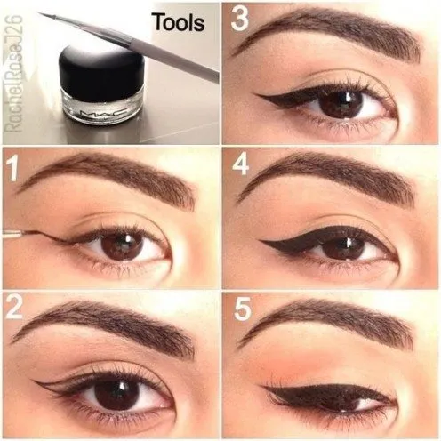  kẻ eyeliner đơn giản