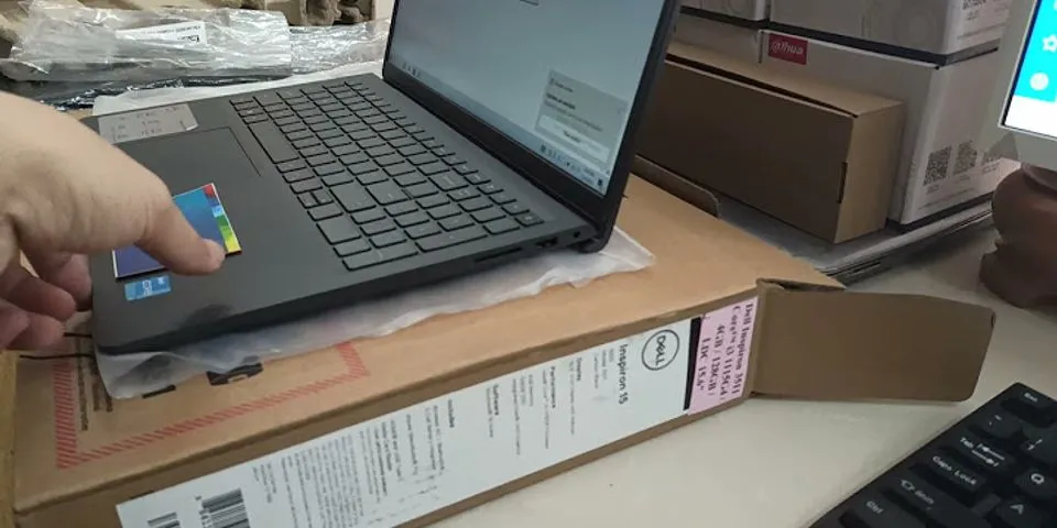 Laptop Dell thế hệ 11