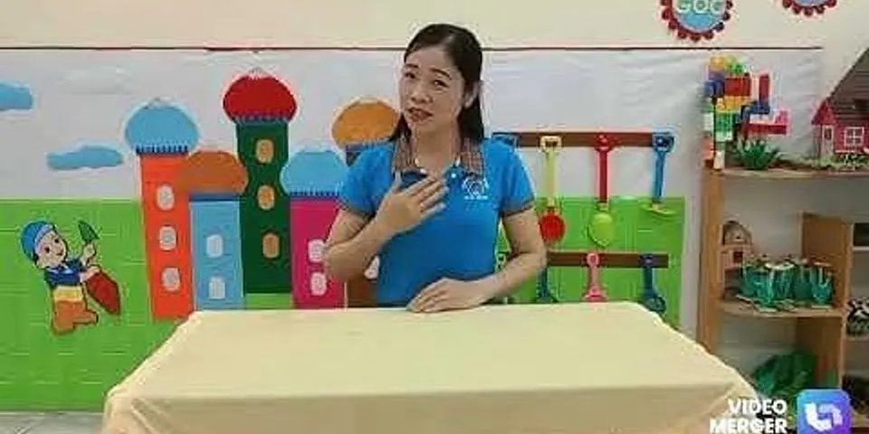 Mầm non hướng dẫn trẻ chơi trò chơi ngón tay